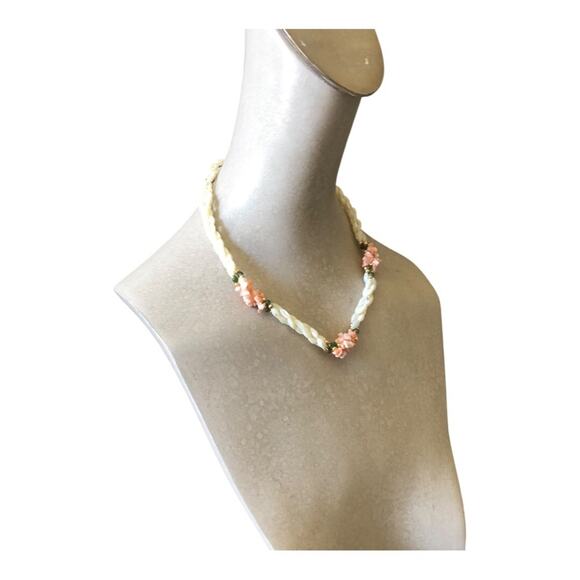 Retro Beach Theme Multi White Intertwined Ropes Pink Beads Boho Chic Necklace - Picture 3 of 8